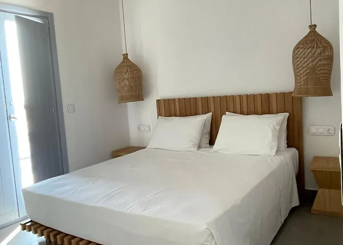 Sohoros Apartmanhotel Szhinúsza